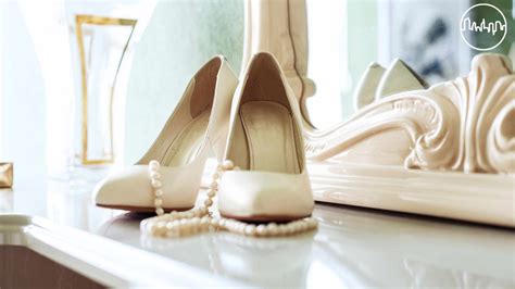 Georgie's Bridal Shoes .